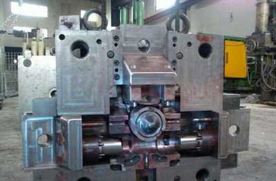 压铸工艺与化工产品的协同创新 从模具到铝合金锌合金机加工